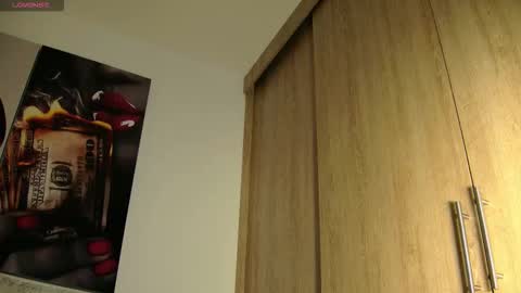 Aida  online show from 10/04/25, 10:46