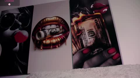 Aida  online show from 10/21/25, 05:08