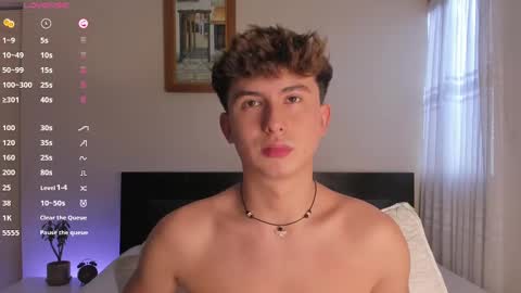 Snapshot of aidan_hale chatting on 12/01/24, 09:15 A H online show from 12/01/24, 09:15