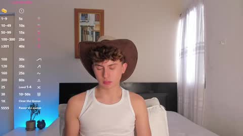 Snapshot of aidan_hale chatting on 12/30/24, 08:36 A H online show from 12/30/24, 08:36