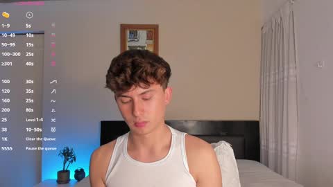 Snapshot of aidan_hale chatting on 12/30/24, 11:38 A H online show from 12/30/24, 11:38