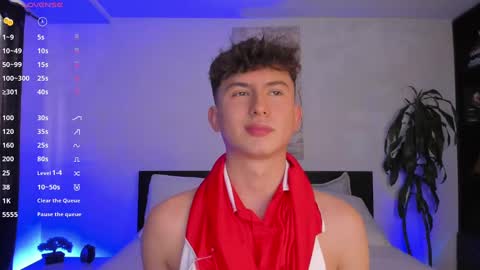 Snapshot of aidan_hale chatting on 01/30/25, 08:31 A H online show from 01/30/25, 08:31