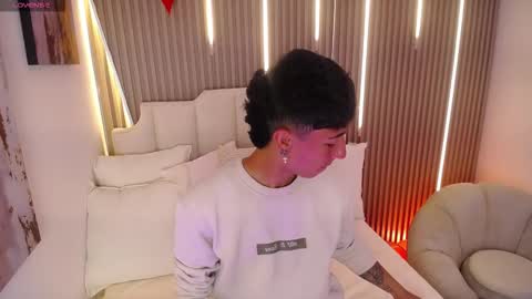 Snapshot of aiden_rivers_ chatting on 02/16/26, 12:23 Aiden online show from 02/16/26, 12:23