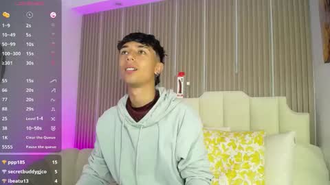 Snapshot of aiden_rivers_ chatting on 02/24/26, 12:25 Aiden online show from 02/24/26, 12:25