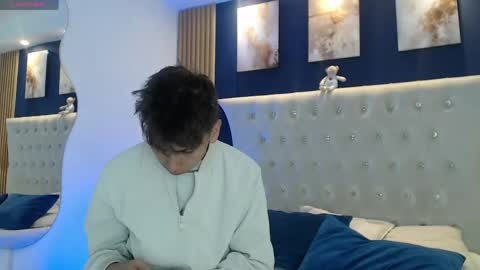 Aiden online show from 05/19/26, 12:33