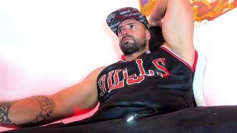 Aiden Brites online show from 10/18/25, 03:20