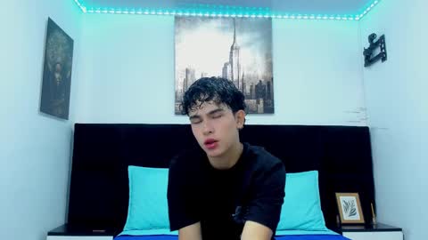 Aiden  online show from 01/21/25, 12:07