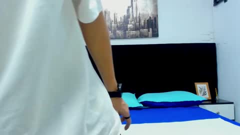 Aiden  online show from 01/22/25, 12:06