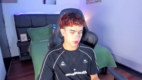 Aiden  online show from 11/20/25, 01:00