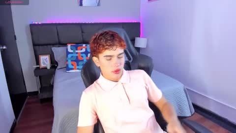 Aiden  online show from 12/15/25, 12:42