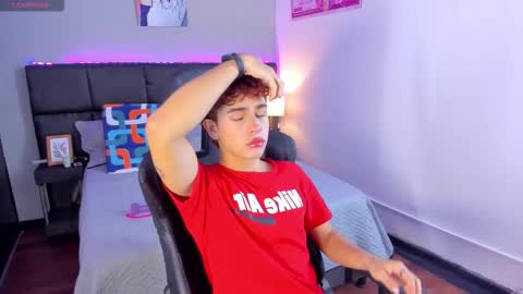 Aiden  online show from 12/17/25, 12:33