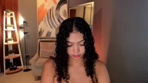 Snapshot of ailann_ chatting on 04/24/26, 09:39 Alisson online show from 04/24/26, 09:39