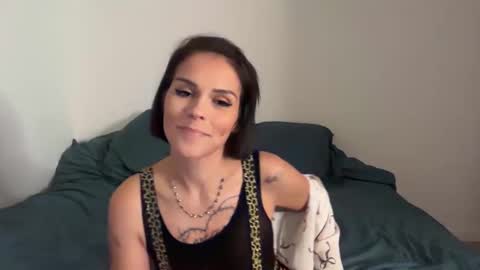 123 online show from 10/31/25, 10:33