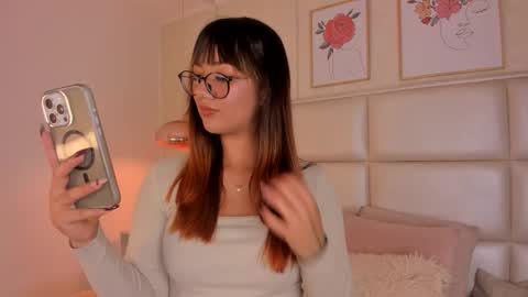 Aily Yozuko online show from 11/27/25, 02:35