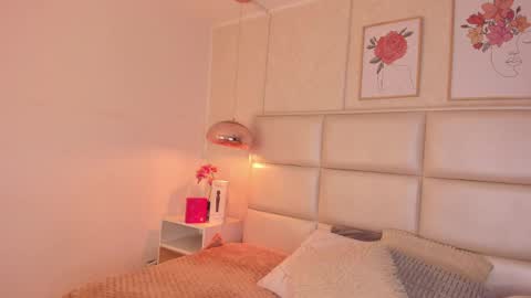 Aily Yozuko online show from 04/17/26, 02:36