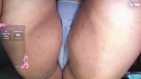 Ailyn rouss online show from 09/25/25, 01:53