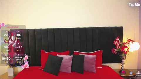 Ailyn rouss online show from 10/02/25, 01:23