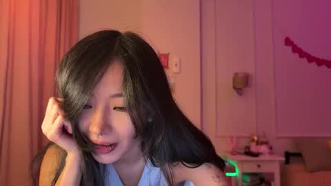 Snapshot of aimeclarks chatting on 02/19/26, 06:42 Aime online show from 02/19/26, 06:42