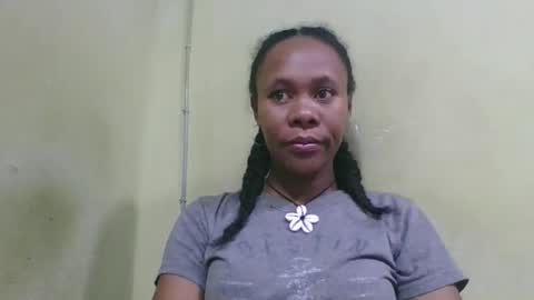 Snapshot of aimee982179 chatting on 05/08/26, 02:39 aimee982179 online show from 05/08/26, 02:39