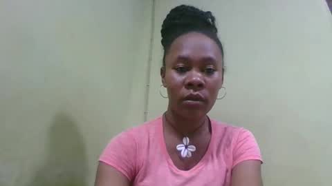 Snapshot of aimee982179 chatting on 05/16/26, 02:41 aimee982179 online show from 05/16/26, 02:41