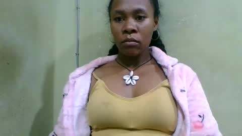 Snapshot of aimee982179 chatting on 06/01/26, 02:19 aimee982179 online show from 06/01/26, 02:19