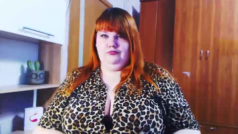 Snapshot of aimeerosebud chatting on 01/28/25, 02:43 AimeeRosebud online show from 01/28/25, 02:43