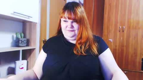 Snapshot of aimeerosebud chatting on 02/01/25, 10:34 AimeeRosebud online show from 02/01/25, 10:34