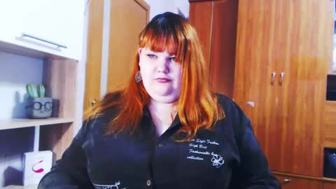 Snapshot of aimeerosebud chatting on 02/09/25, 02:07 AimeeRosebud online show from 02/09/25, 02:07