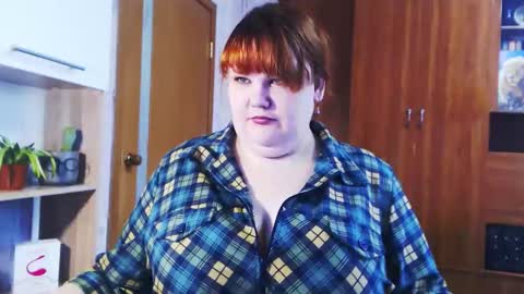 Snapshot of aimeerosebud chatting on 10/01/25, 02:06 AimeeRosebud online show from 10/01/25, 02:06