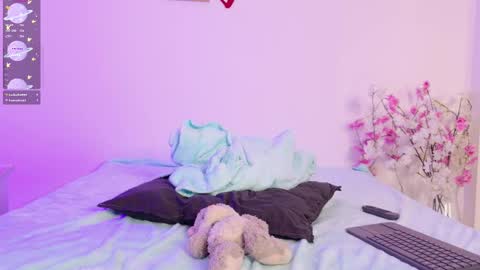 Snapshot of ainara_dolls chatting on 03/05/26, 03:13 ainara_dolls online show from 03/05/26, 03:13