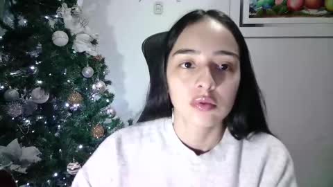 Snapshot of aineangeel chatting on 12/26/24, 02:33 AINE online show from 12/26/24, 02:33