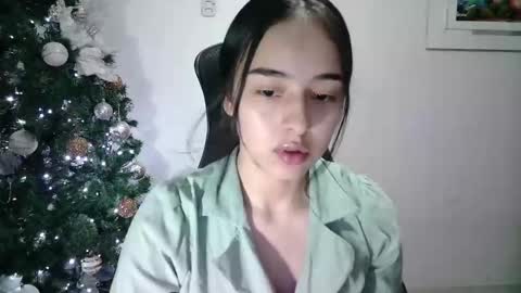 Snapshot of aineangeel chatting on 01/22/25, 11:53 AINE online show from 01/22/25, 11:53