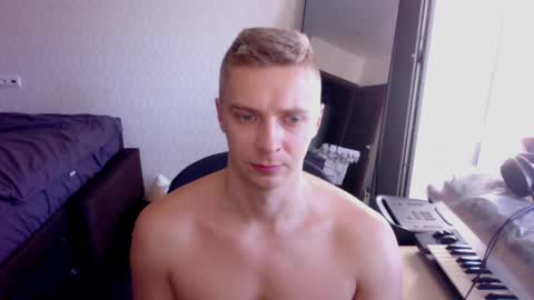 free your mind and your ass will follow online show from 04/10/26, 01:49