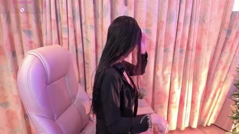 Aisha online show from 02/01/25, 11:54