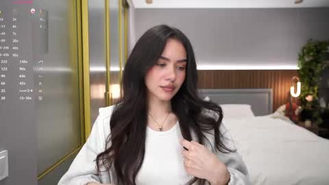 Snapshot of aisha_eilish chatting on 04/28/26, 05:12 Aisha online show from 04/28/26, 05:12