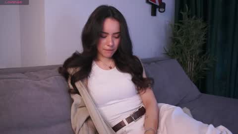 Snapshot of aisha_eilish chatting on 05/02/26, 05:23 Aisha online show from 05/02/26, 05:23
