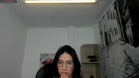 Snapshot of aisha_jaen chatting on 06/11/26, 03:32 Aisha online show from 06/11/26, 03:32