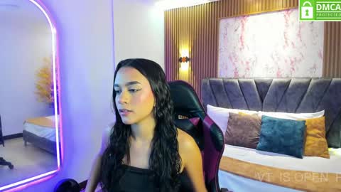 Snapshot of aisha_vex chatting on 06/03/26, 11:57 Aisha online show from 06/03/26, 11:57