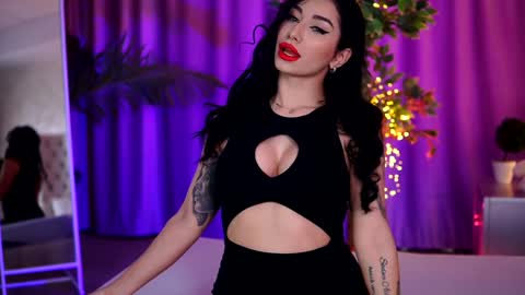 Lora online show from 01/16/25, 06:25