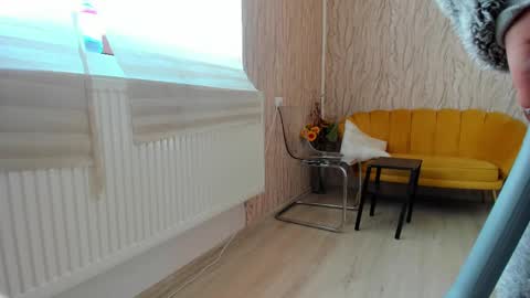 Aisha online show from 02/20/25, 10:05