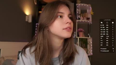 Aliza online show from 04/15/26, 01:23