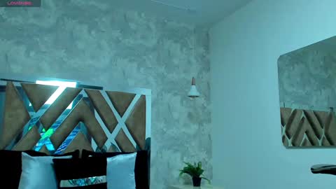 Snapshot of aitana_baker_ chatting on 12/04/24, 04:10 little aitana  online show from 12/04/24, 04:10