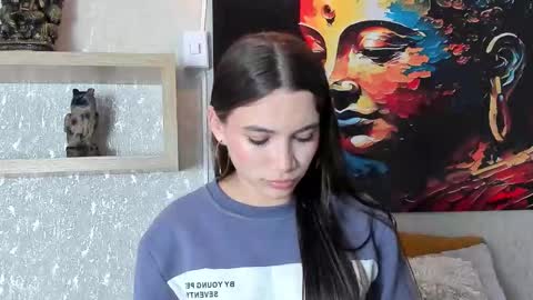 little aitana  online show from 02/06/26, 03:22