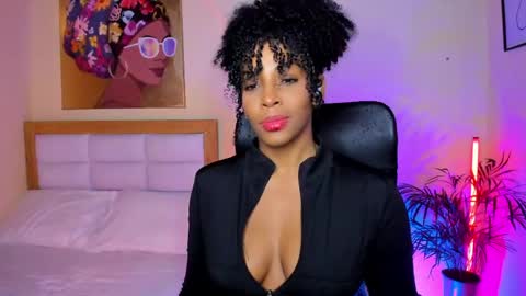 Aitana Brown online show from 04/17/26, 09:40