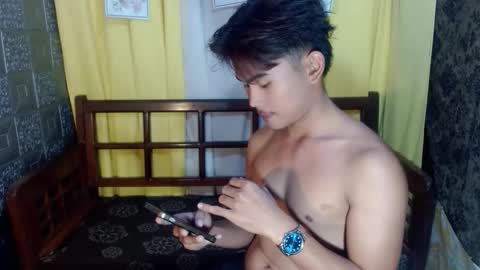 Snapshot of aivanboyyy chatting on 05/02/26, 12:43 aivanboyyy online show from 05/02/26, 12:43