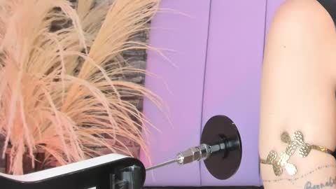   online show from 02/20/25, 05:51