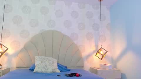 AIXA online show from 10/30/25, 07:58