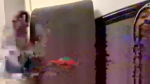 aj297914 online show from 11/09/25, 10:52