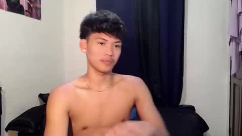 aj_daksxx online show from 05/10/26, 07:52