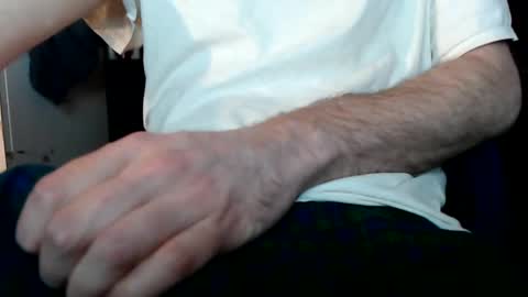 aj online show from 03/01/25, 12:39